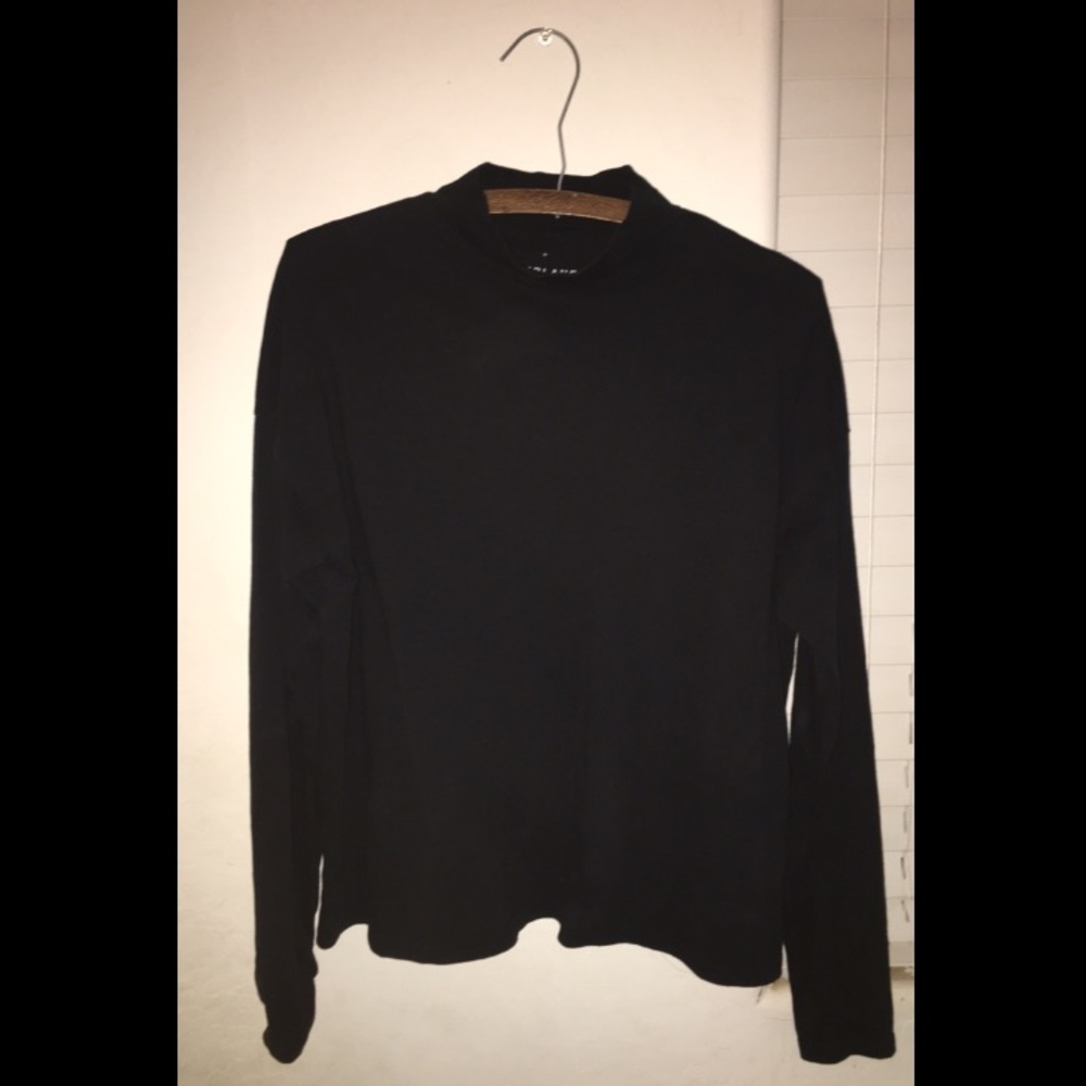 Everlane Mock Neck